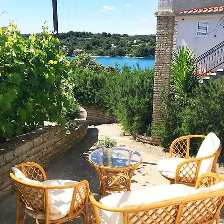 Sol - With Private Pool And 30m From The Sea